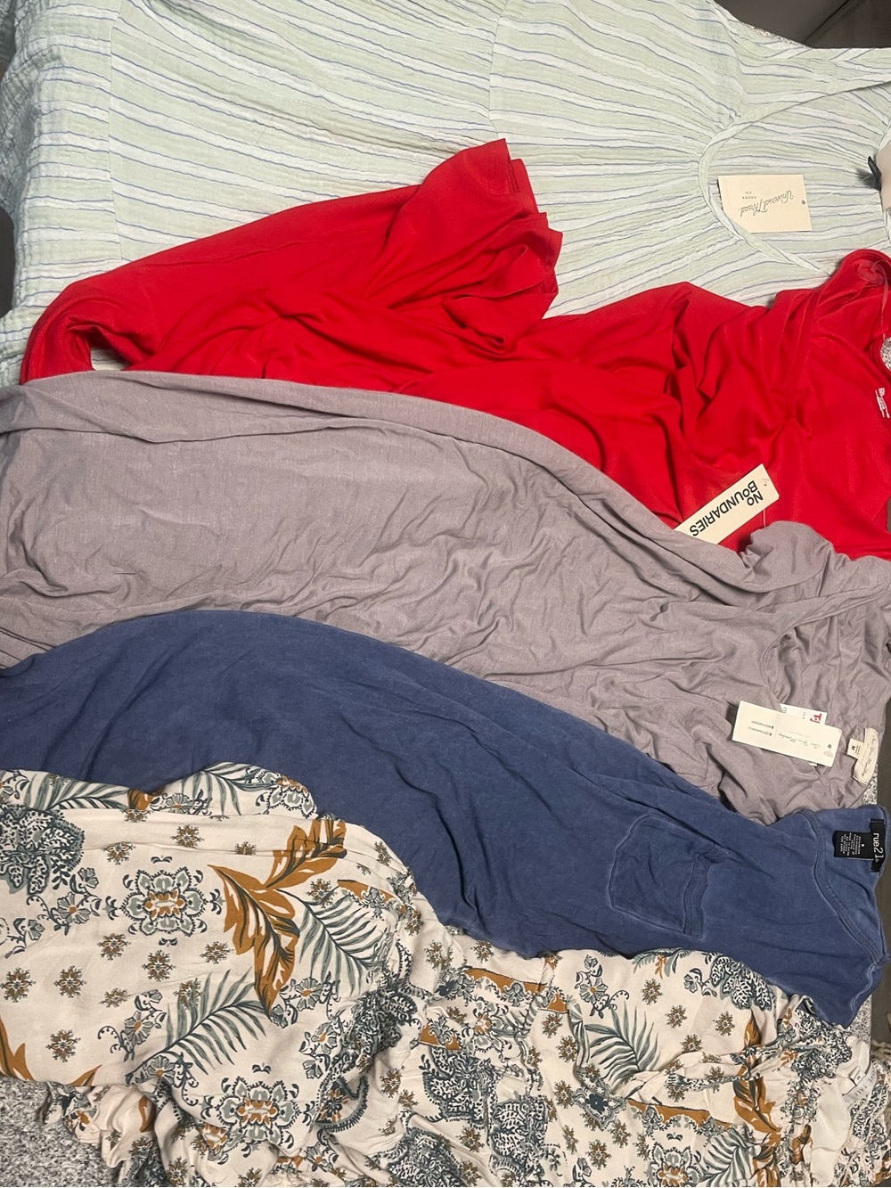 Women’s dress and skirt bundle